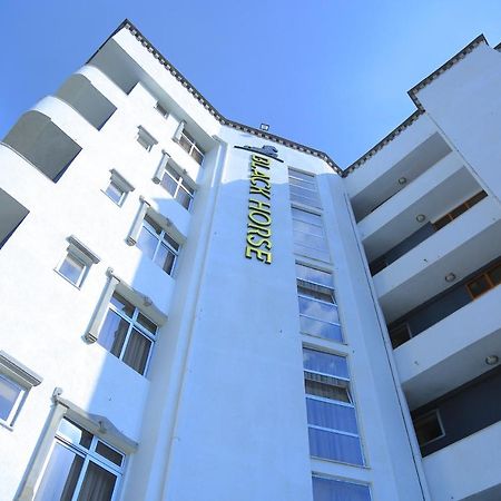 Black Horse Hotel Apartment Addis-Abeba Extérieur photo