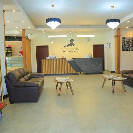 Black Horse Hotel Apartment Addis-Abeba Extérieur photo