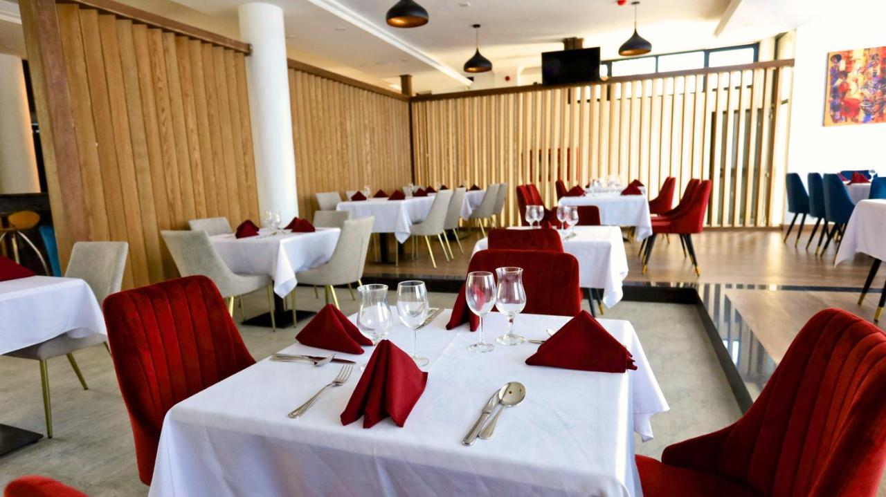 Black Horse Hotel Apartment Addis-Abeba Extérieur photo