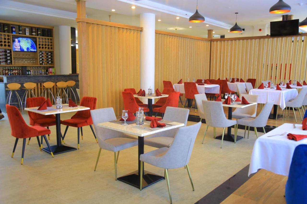 Black Horse Hotel Apartment Addis-Abeba Extérieur photo