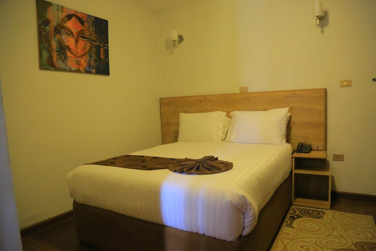 Black Horse Hotel Apartment Addis-Abeba Extérieur photo